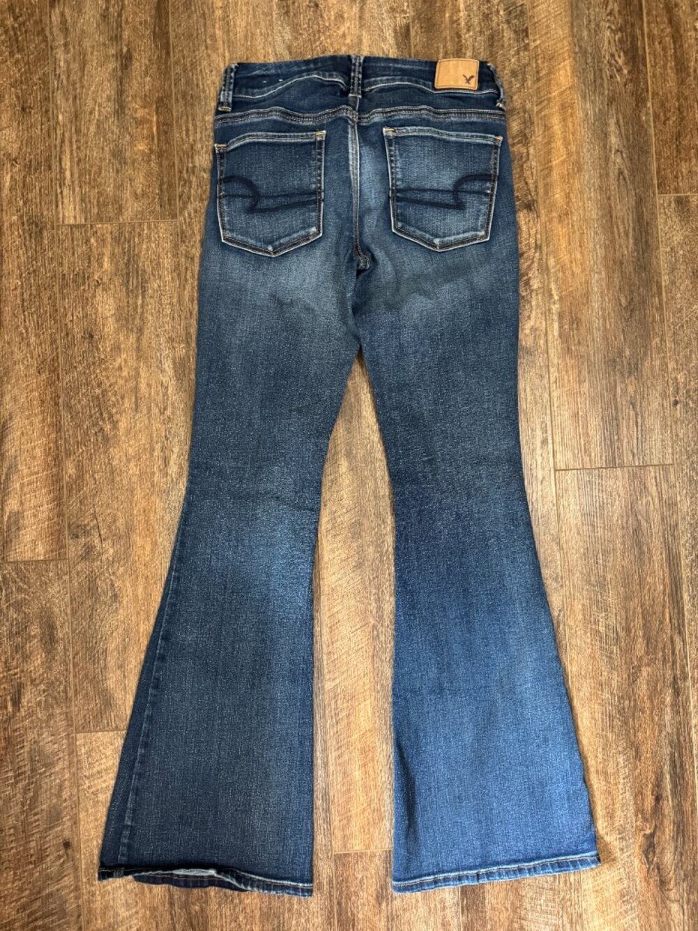 American Eagle Boho Flare Dark Wash Denim Jeans Super Stretch Size 4 - Picture 4 of 7